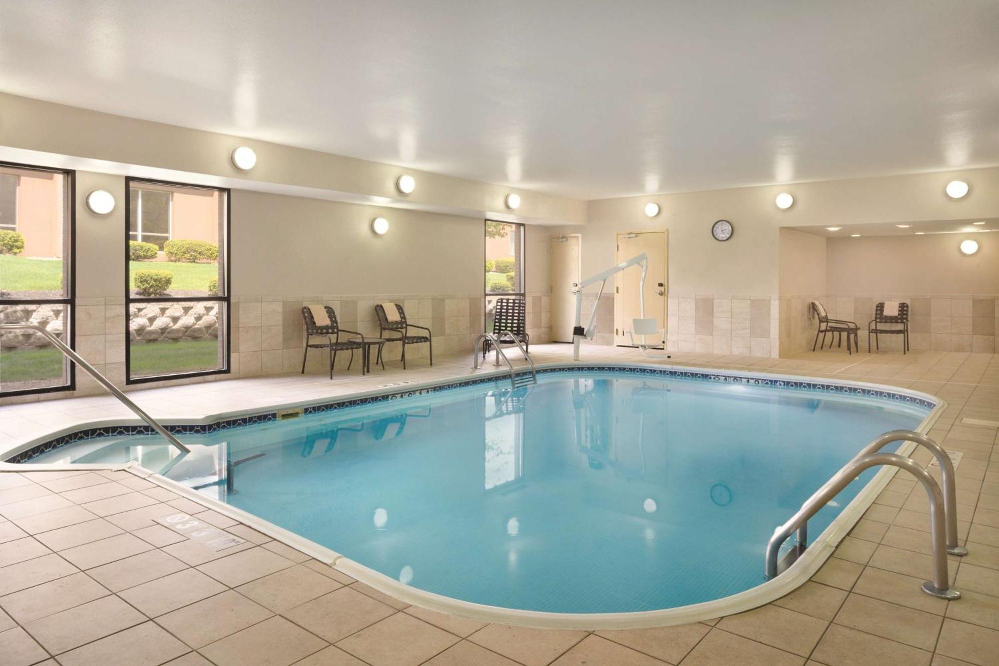 Hampton Inn Mansfield/Ontario Eksteriør bilde